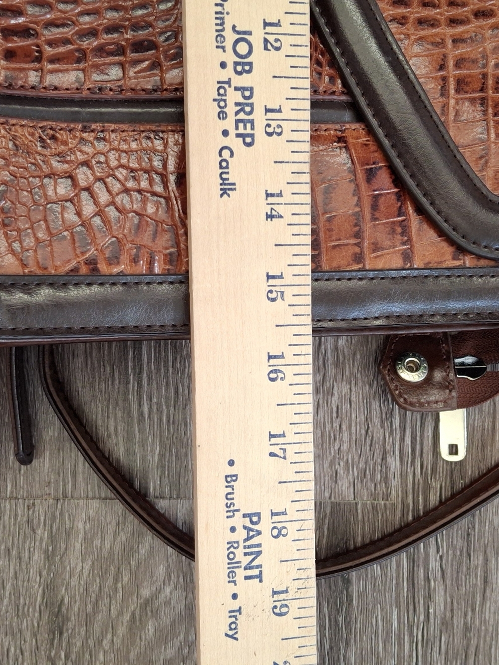 VTG MC Croc-Embossed Brown Leather Breifcase with Dark Trim And Silver Heart - Picture 12 of 16